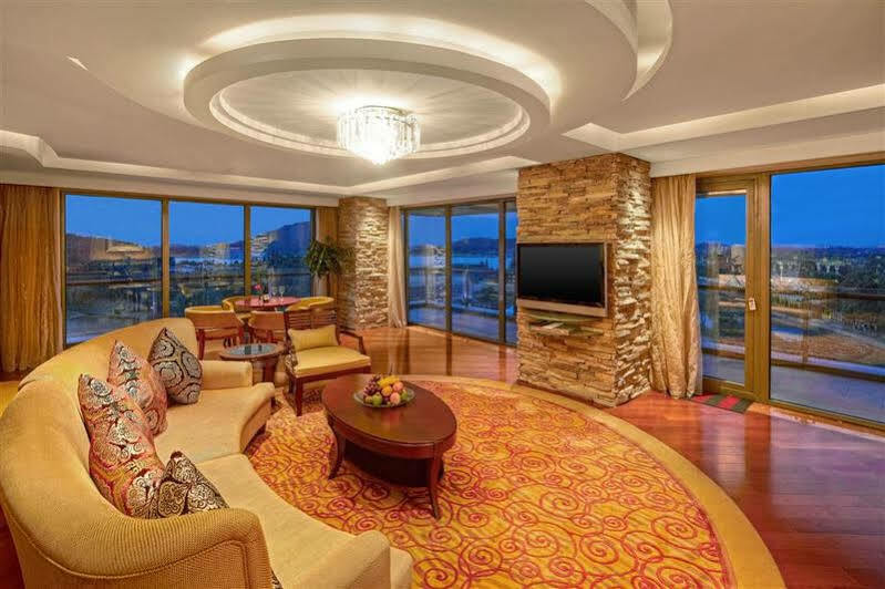The Yuluxe Sheshan, Shanghai, A Tribute Portfolio Hotel Songjiang Extérieur photo